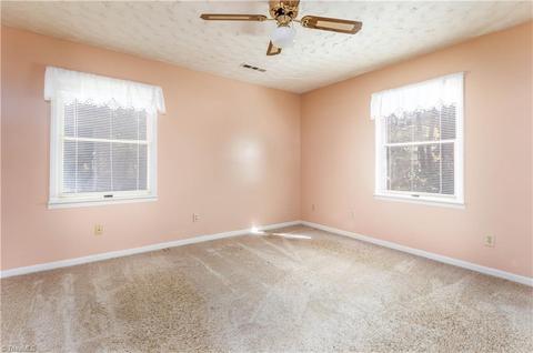 215 Kinview Dr, Archdale, NC 27263 photo 8