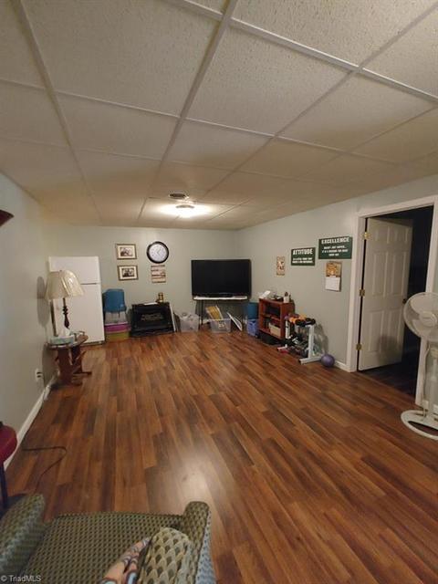 454 Reedside Dr, Fancy Gap, VA 24328 photo 38