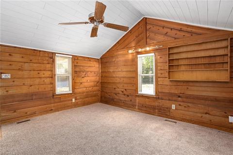 916 Inlet Ave, High Point, NC 27263 photo 6