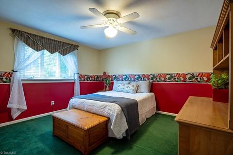 1808 Windsor Dr, High Point, NC 27262 photo 17