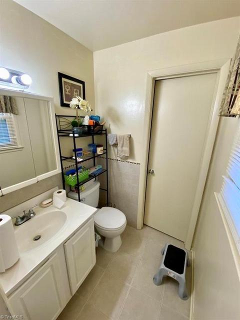 1817 Cedrow Dr, High Point, NC 27260 photo 15