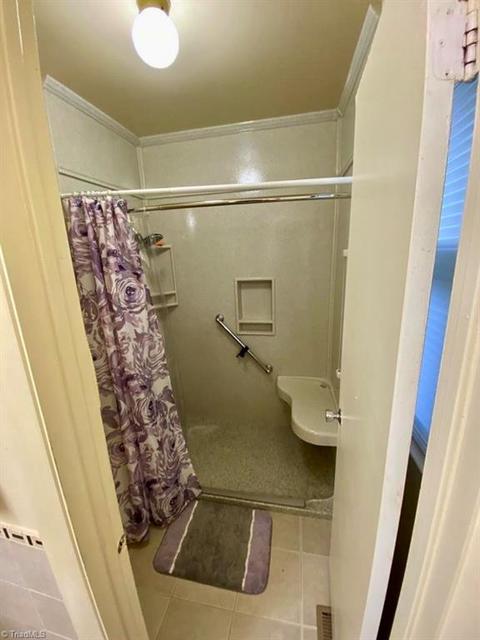 1817 Cedrow Dr, High Point, NC 27260 photo 16