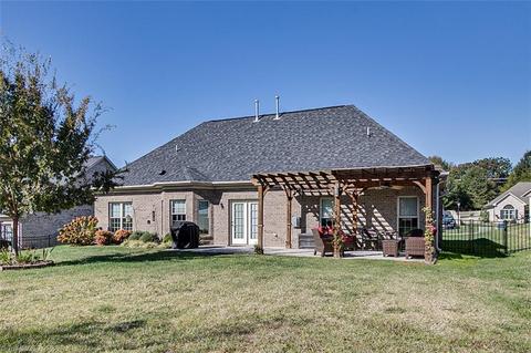 104 Solitaire Dr, Trinity, NC 27370 photo 28
