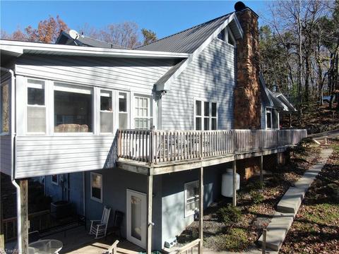 351 Mountain View Dr, Lowgap, NC 27024 photo 9