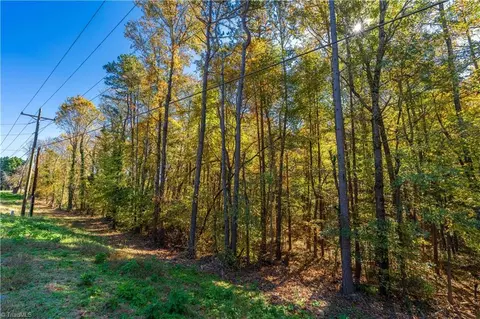 4841 Dock Davis Rd, Clemmons, NC 27012 photo 17