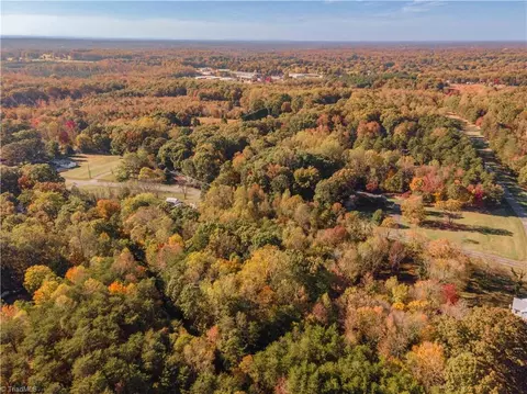 4841 Dock Davis Rd, Clemmons, NC 27012 photo 8