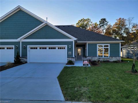 3455 Willowcrest St, High Point, NC 27265 photo 1