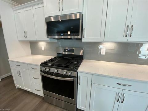 3455 Willowcrest St, High Point, NC 27265 photo 10