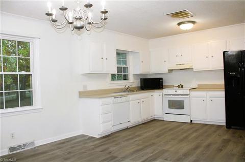 400 Old Mill Rd, High Point, NC 27265 photo 7