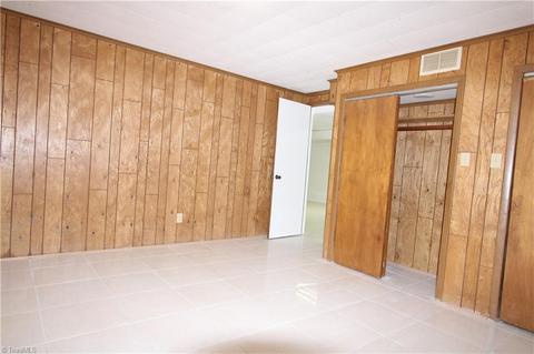400 Old Mill Rd, High Point, NC 27265 photo 28