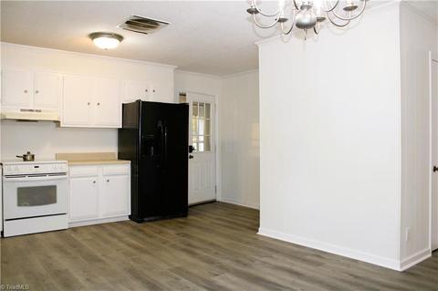 400 Old Mill Rd, High Point, NC 27265 photo 8