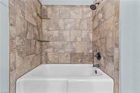 357 N Mohawk Dr, High Point, NC 27262 photo 18