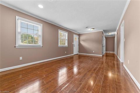 357 N Mohawk Dr, High Point, NC 27262 photo 6
