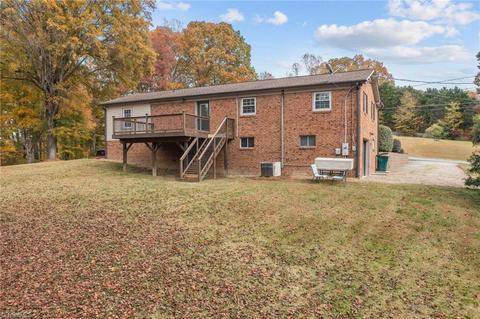 357 N Mohawk Dr, High Point, NC 27262 photo 23
