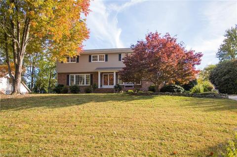 947 Nottingham Rd, High Point, NC 27262 photo 4