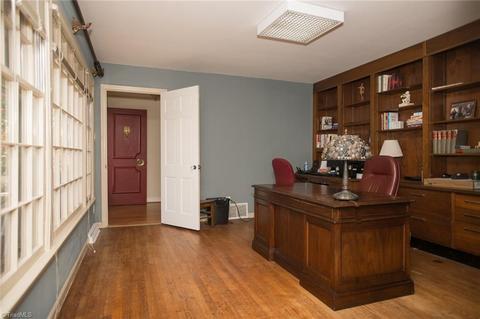 947 Nottingham Rd, High Point, NC 27262 photo 18