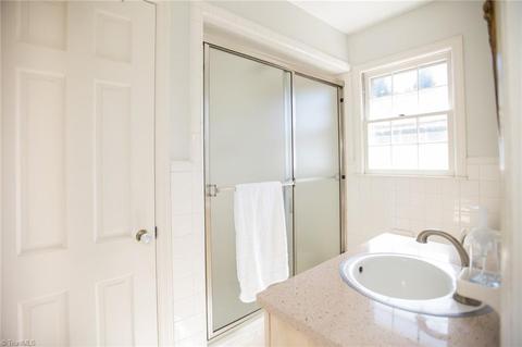 947 Nottingham Rd, High Point, NC 27262 photo 25