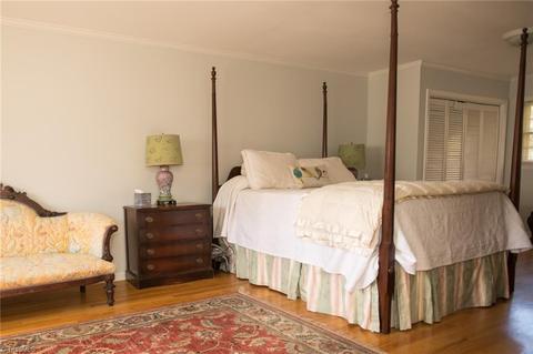 947 Nottingham Rd, High Point, NC 27262 photo 22