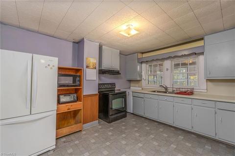 131 Murphy Dr, High Point, NC 27265 photo 7