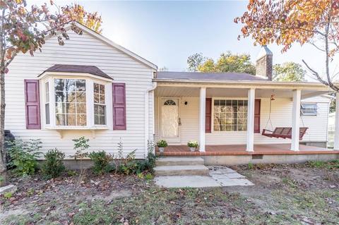131 Murphy Dr, High Point, NC 27265 photo 1