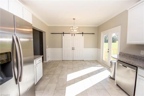 161 Tranquility Ln, Harmony, NC 28634 photo 9