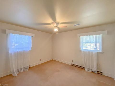 251 Lyles St, Elkin, NC 28621 photo 10