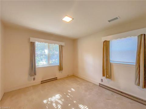 251 Lyles St, Elkin, NC 28621 photo 12