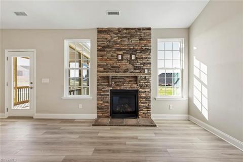 108 Silver Maple Dr, King, NC 27021 photo 7