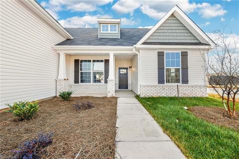 108 Silver Maple Dr, King, NC 27021 photo 4