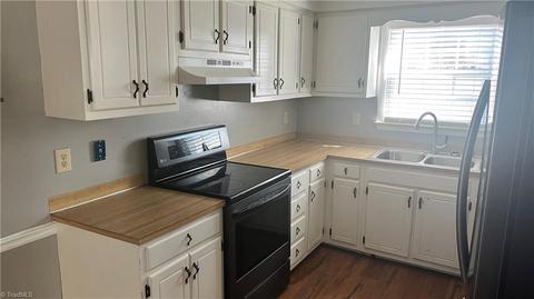 138 Maple Ln, King, NC 27021 photo 10