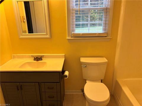 138 Maple Ln, King, NC 27021 photo 21