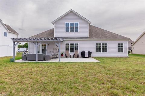 102 Radiant Path, Trinity, NC 27370 photo 32