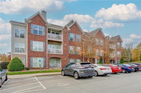 3773 Marble Dr #2B, High Point, NC 27265 photo 2
