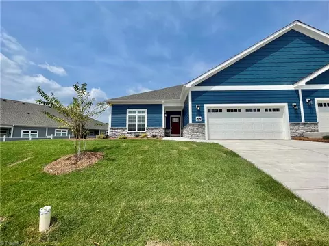 120 Mountain Maple Dr, King, NC 27021