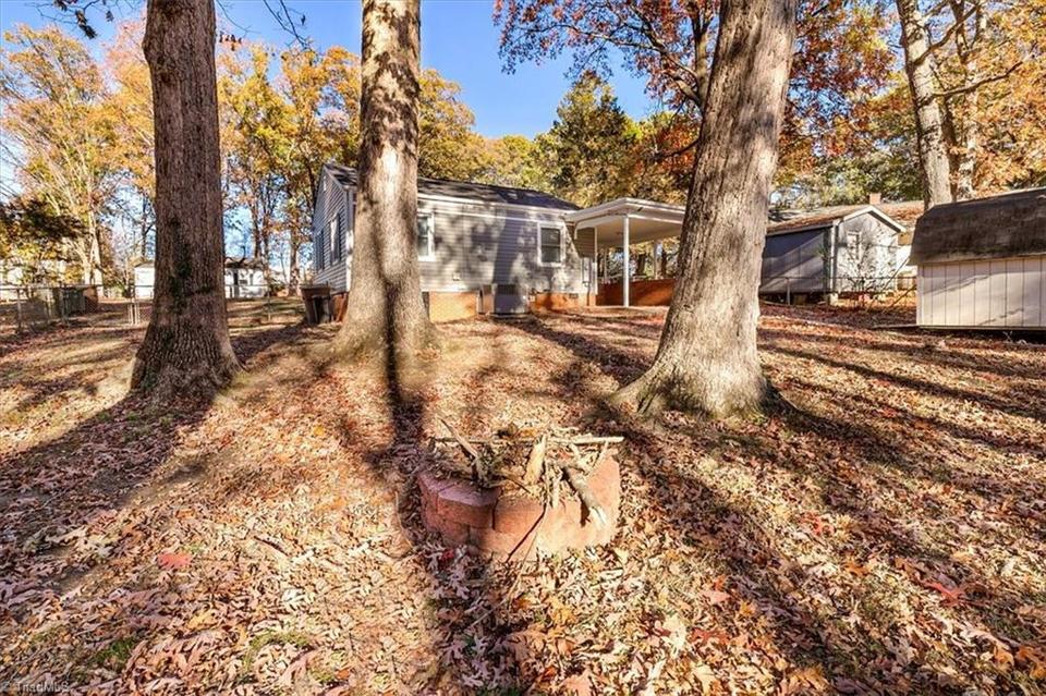  2803 Stratford Dr, Greensboro, NC 27408 photo 27
