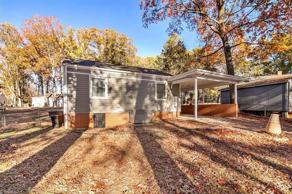  2803 Stratford Dr, Greensboro, NC 27408 photo 26