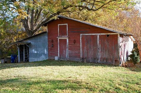 5207 Hampton Rd, Clemmons, NC 27012 photo 9