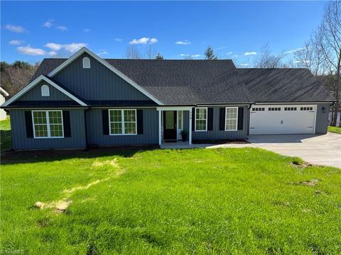 116 Calloway Rd, King, NC 27021 photo 5