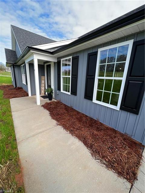 116 Calloway Rd, King, NC 27021 photo 9