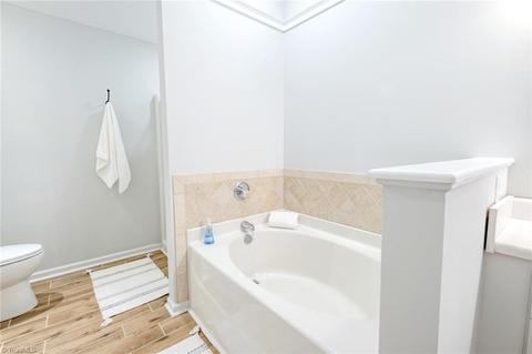 2914 Eagle Pointe Dr, High Point, NC 27265 photo 39
