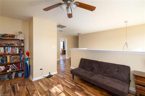 862 Hedgepath Ter, High Point, NC 27265 photo 19