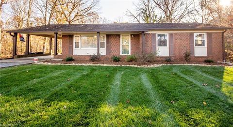 209 Tomlin Rd, Harmony, NC 28634 photo 1
