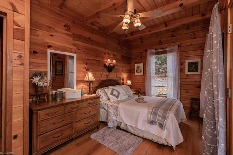 899 Bobcat Mountain Rd, Purlear, NC 28665 photo 24