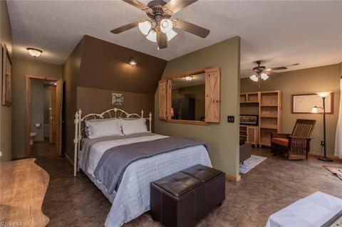 899 Bobcat Mountain Rd, Purlear, NC 28665 photo 43