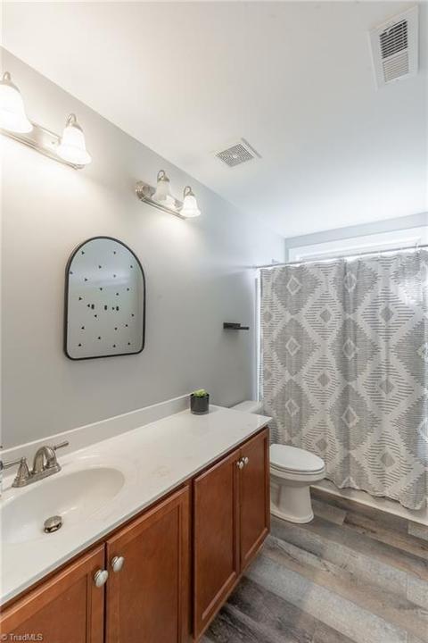 2683 Splitbrooke Dr, High Point, NC 27265 photo 31