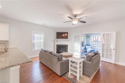 2683 Splitbrooke Dr, High Point, NC 27265 photo 16