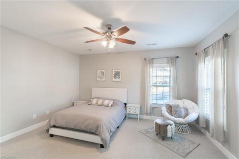 2683 Splitbrooke Dr, High Point, NC 27265 photo 24