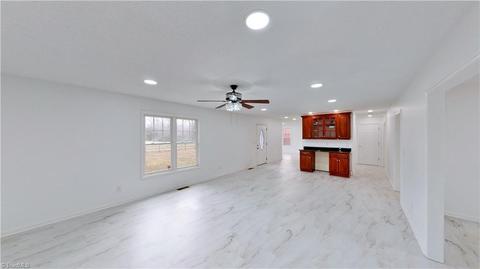 7152 Cedar Square Rd, Randleman, NC 27317 photo 10