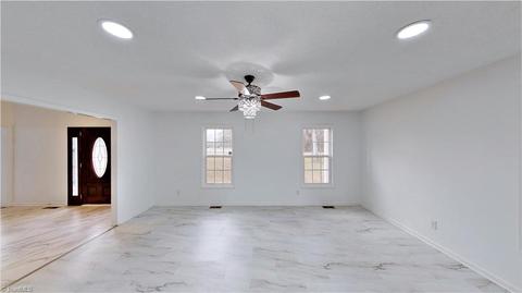 7152 Cedar Square Rd, Randleman, NC 27317 photo 7