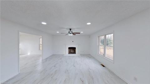 7152 Cedar Square Rd, Randleman, NC 27317 photo 12